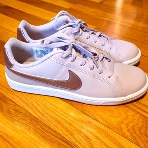 Nike Womens Court Royale Rose Smokey Mauve Sneaker Shoe 749867-600 Size 9 NWOB